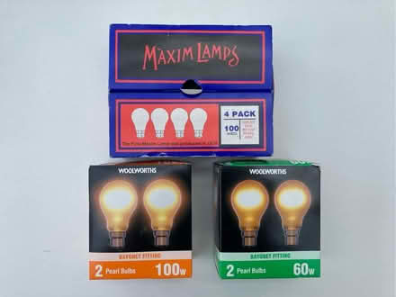 Photo of free Old style bayonet lightbulbs (Westbury on Trym BS9) #2