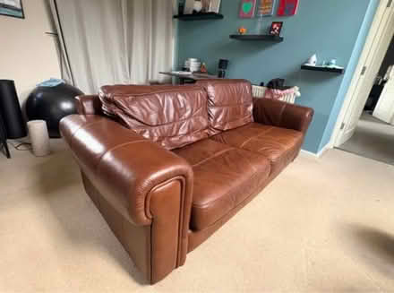 Photo of free Brown Leather Sofa (Nuneaton CV10) #2