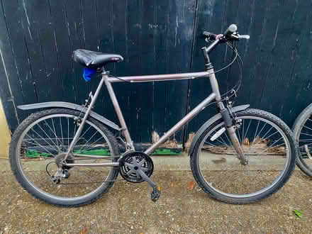 Photo of free Raleigh men’s bike (SW18) #1