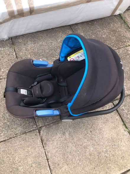 Photo of free Baby carrier (Herne Hill SE24) #2