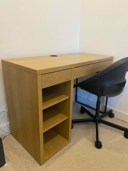 Photo of free Desk and office chair (SW8 3) #2