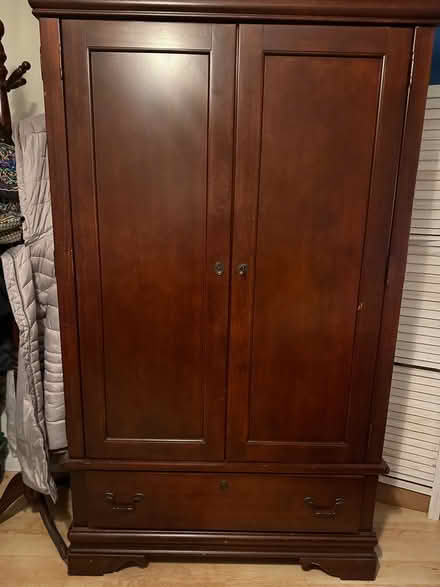 Photo of free armoire/wardrobe (Milford) #1