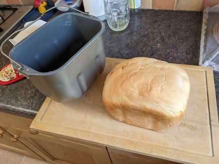 Photo of free Prima Breadmaker - works with assistance! (Sainsburys GL52) #3