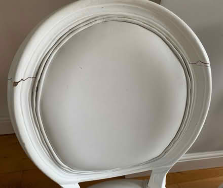 Photo of free 4 damaged dining chairs to restore (Kilburn Park NW6) #2