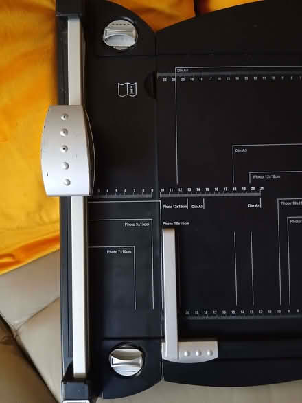 Photo of free Paper and Card Cutter (Drum Brae EH4) #2