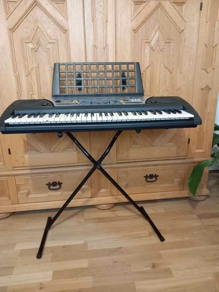 Photo of free Electric Keyboard (Hampton CT6) #1