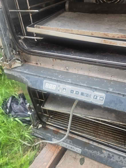 Photo of free Bakery oven (Oldbury B68) #4