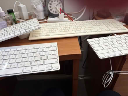 Photo of free 4 different keyboards and 2 Mouses (Prospect and Miller) #1