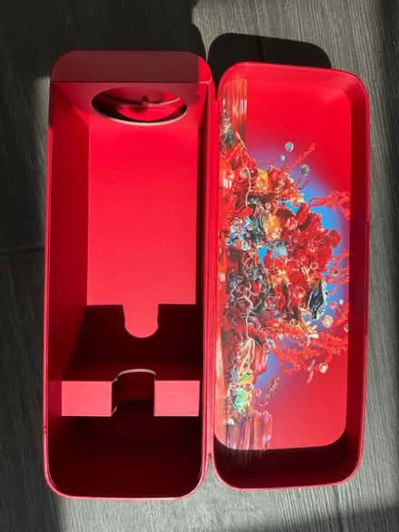 Photo of free Decorative box (SE11) #3