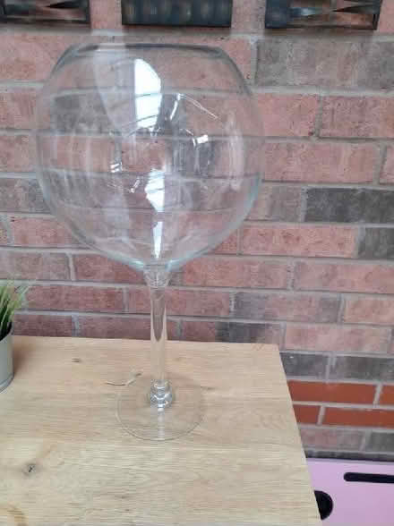 Photo of free Decorative Large Wine Glass (Offerton SK2) #2