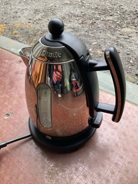 Photo of free Dualit Kettle (Swindon SN2 barnfield road) #4