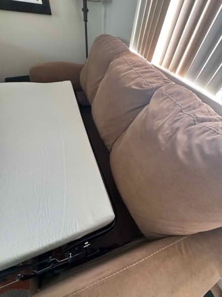 Photo of free Cloth couch with pullout bed (South Pasadena) #2