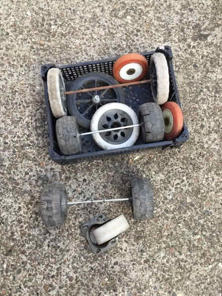 Photo of free Old/ used Wheels (Mansfield Woodhouse NG19) #2