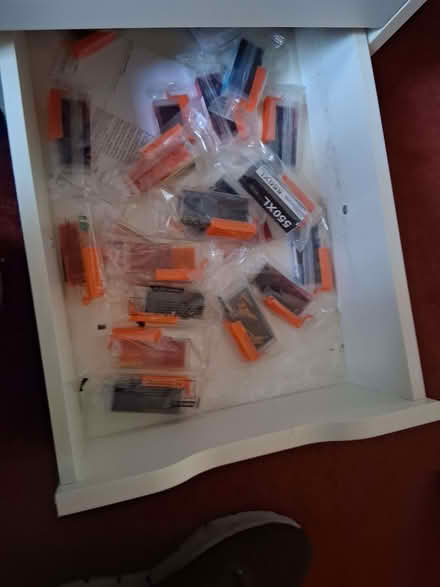 Photo of free Printer And Ink (Chesterfield S40) #2