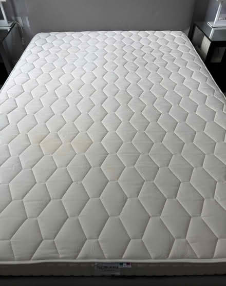 Photo of free A mattress in a good condition (Southwalk SE1 9JF) #1