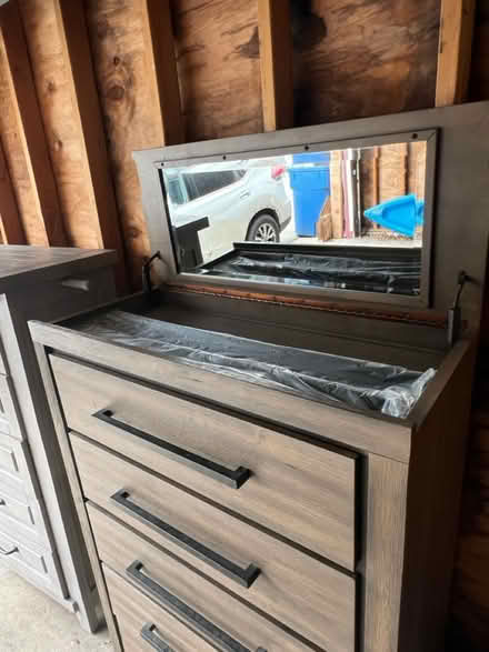 Photo of free Dresser with mirror (Belmont and Central Park) #2