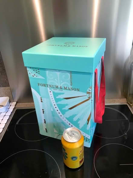 Photo of free Wine box (Shepherds Bush) #1
