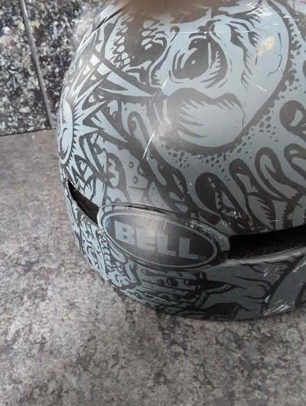 Photo of free Bell skateboard helmet (Barton-in-Fabis CP NG11) #3