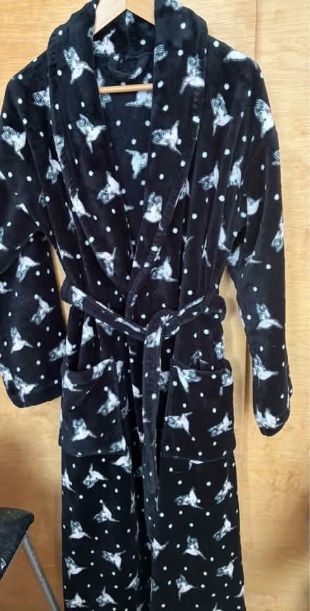 Photo of free M&S fleece dressing gown 8-10 (Barnard's Green WR14) #1