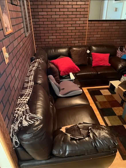 Photo of free Sectional couch (Garrisonville) #1