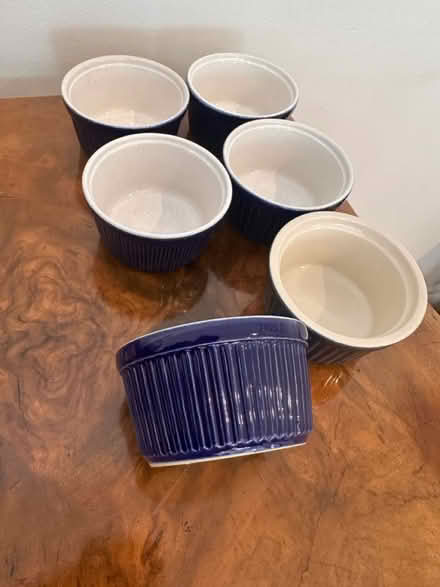 Photo of free Blue ceramic dishes (High Wycombe HP11) #1
