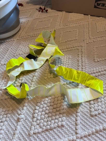 Photo of free Hi viz strap (CB4) #1