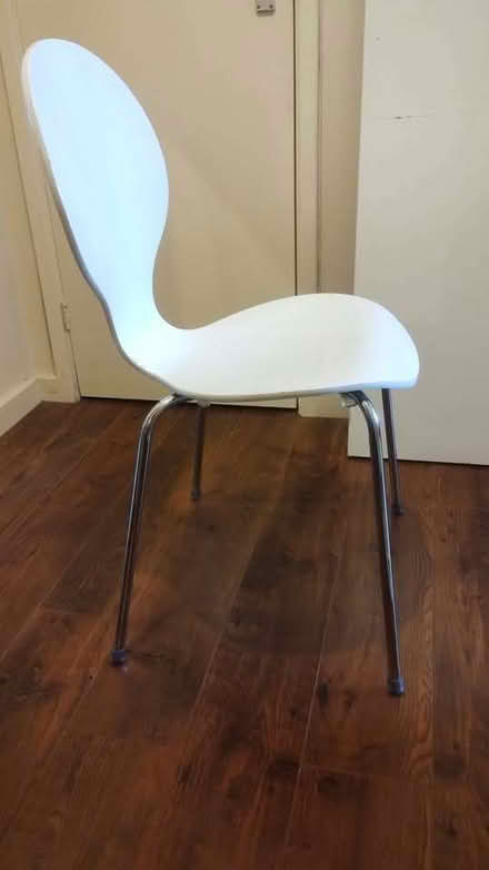 Photo of free Dining chairs (Kilburn Park NW6) #1