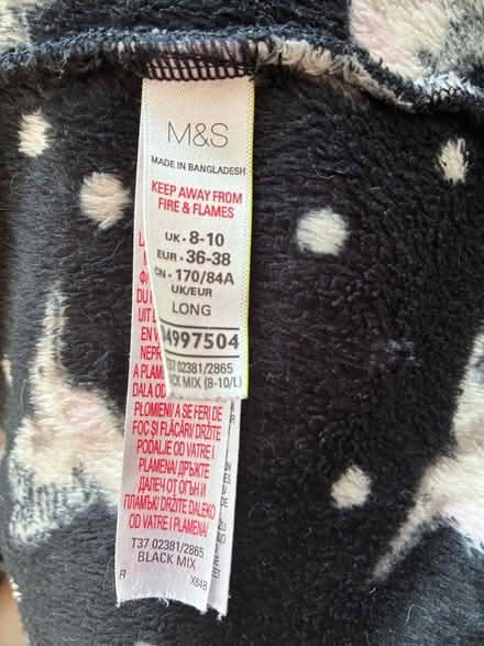 Photo of free M&S fleece dressing gown 8-10 (Barnard's Green WR14) #2
