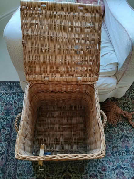 Photo of free Wicker hamper picnic basket (Jericho OX2) #1