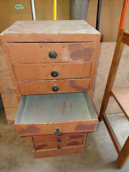 Photo of free Metal cabinet (Juanita (Kirkland)) #2