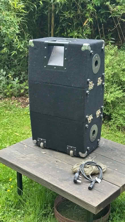 Photo of free Mixer-amplifier + 2 speakers (Biggin Hill) #2
