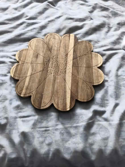 Photo of free Wooden cutting board (CV3) #1