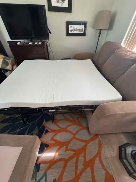 Photo of free Cloth couch with pullout bed (South Pasadena) #3