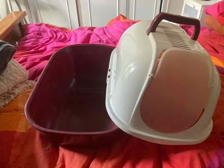 Photo of free Covered cat litter tray (Corstorphine EH12) #3