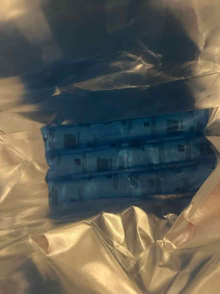 Photo of free Amazon foil lined bag ice blocks (Brockley SE4) #3