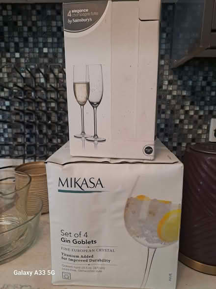 Photo of free Gin glasses and champagne flutes (Marsh LA1) #1