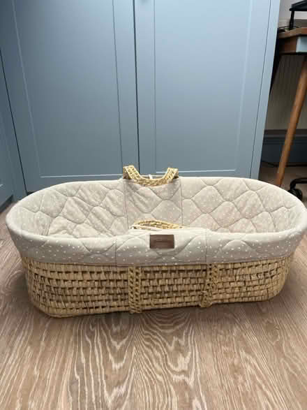 Photo of free Moses basket - baby bed (Clapham South) #2