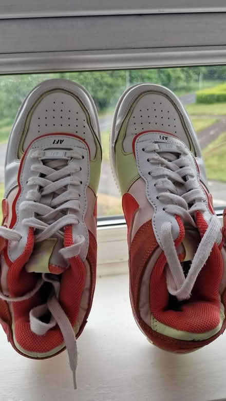 Photo of free Nike Air force 1 (Clovenstone EH14) #2