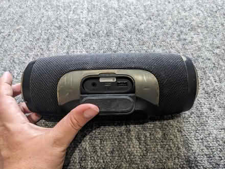 Photo of free Bluetooth Speaker (Kendal LA9) #2