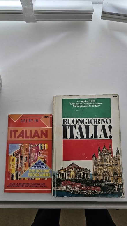 Photo of free Italian BBC Buongiorno language course and a phrasebookra (Townsend AL3) #1