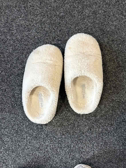 Photo of free Primark slippers size 5/6 (Leeds LS2) #1