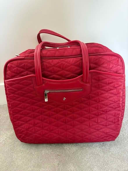 Photo of free Knomo red wheeled travel bag. Weekend or laptop (Northchurch HP4) #2