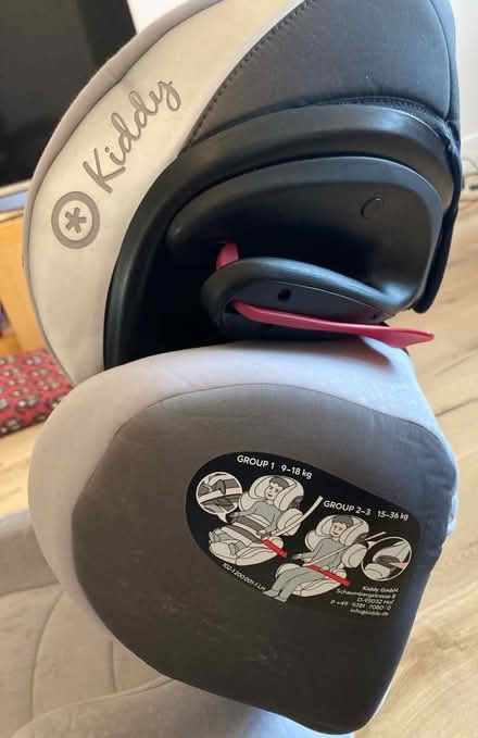 Photo of free Child’s car seat 3 to 12 years (Shap CA10) #4