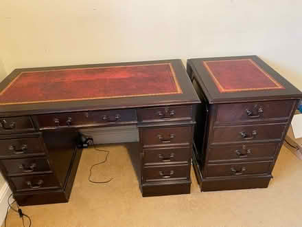 Photo of free Reproduction kneehole desk (Bellingdon, Hp5) #1