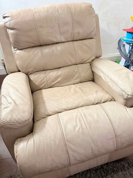 Photo of free Chair #2 (S61 1bw) #1