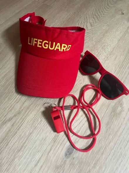 Photo of free Lifeguard dress up accessories set (Ne22rb) #1