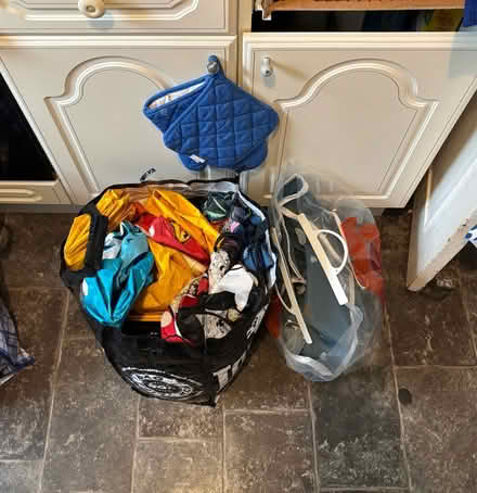 Photo of free Loads of bags for life (Selhurst SE25) #1