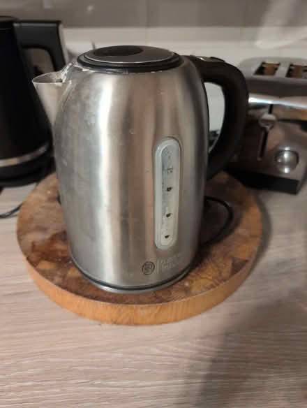 Photo of free Kettle (Kennington OX1) #1