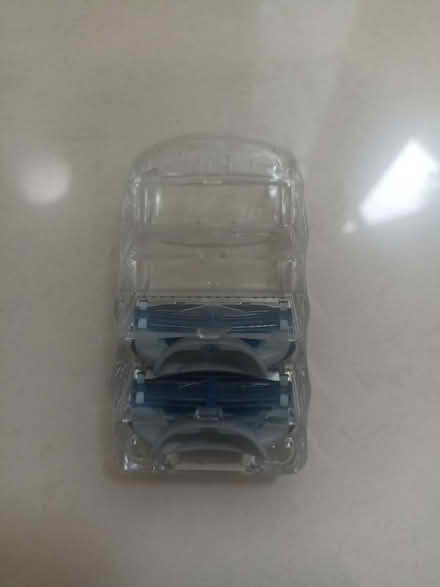 Photo of free Gillette razor blade refills (Richmond upon Thames TW10) #2