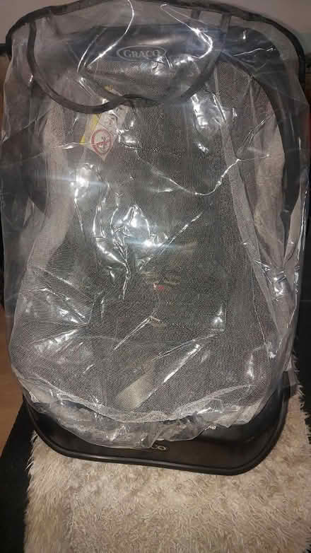 Photo of free Graco Car Seat (RG12 Bracknell) #2